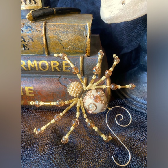 Other - Handmade beaded spider ornament